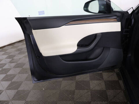 2022 Tesla Model S