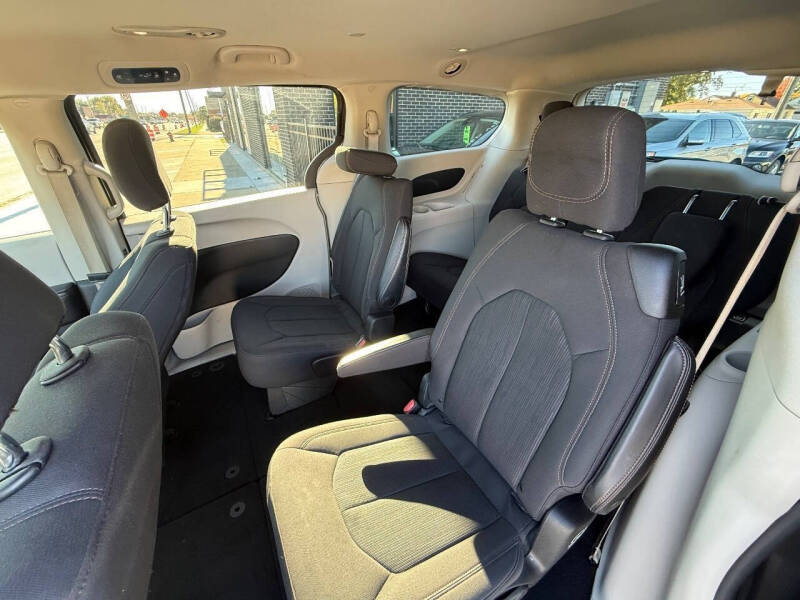 2019 Chrysler Pacifica Touring