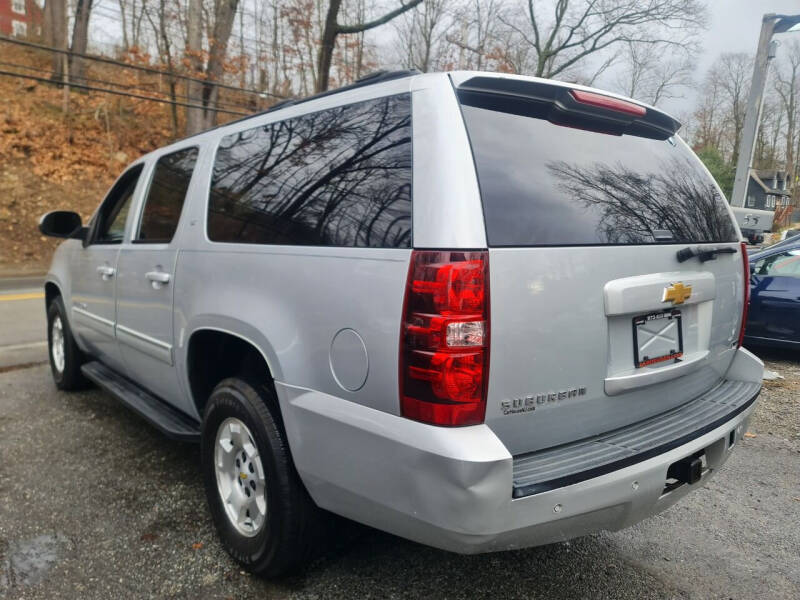 2012 Chevrolet Suburban LT