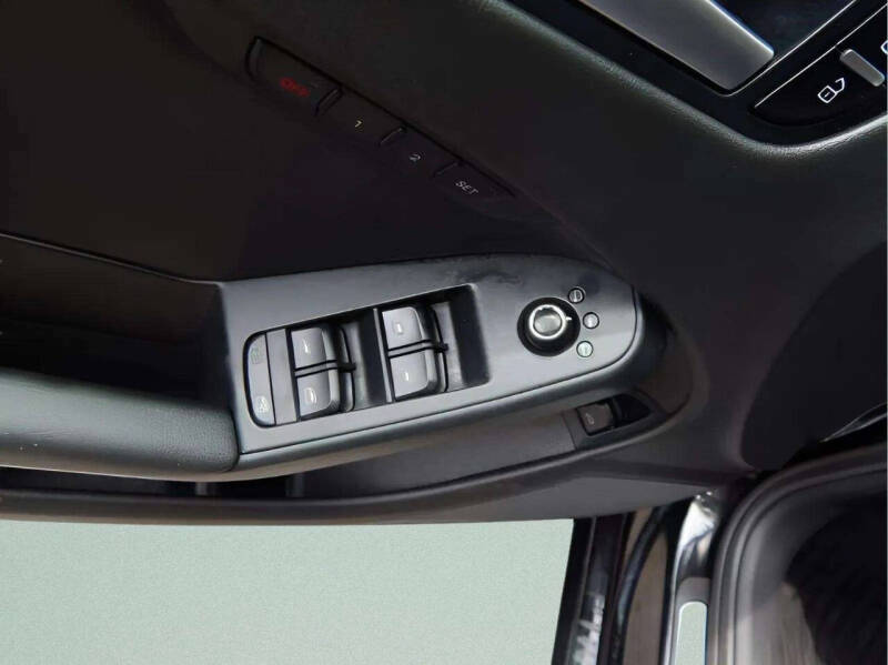 2012 Audi A4 2.0T quattro Premium Plus