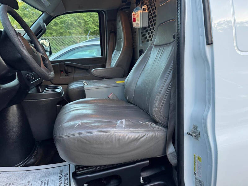 2017 Chevrolet Express 2500