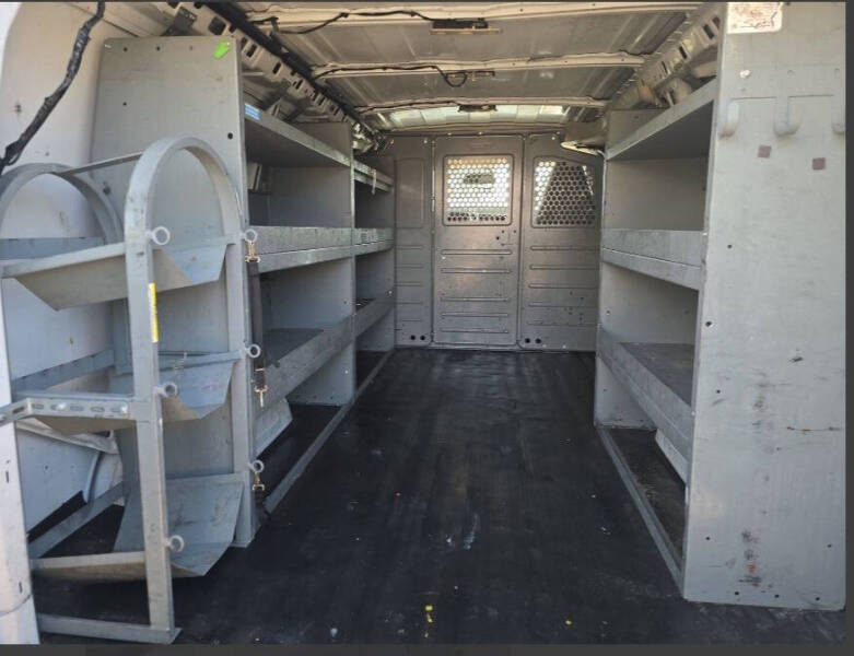 2017 Chevrolet Express 2500