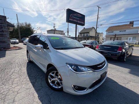 2017 Chrysler Pacifica for sale at Fineline Auto Group LLC in Harrisburg PA
