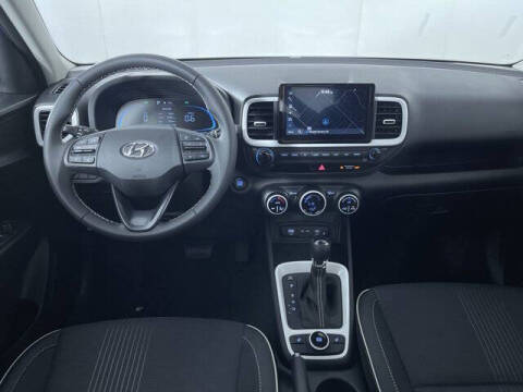 2025 Hyundai Venue Limited
