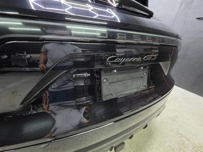 2021 Porsche Cayenne GTS