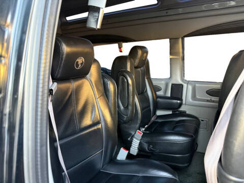 2017 GMC Savana 2500