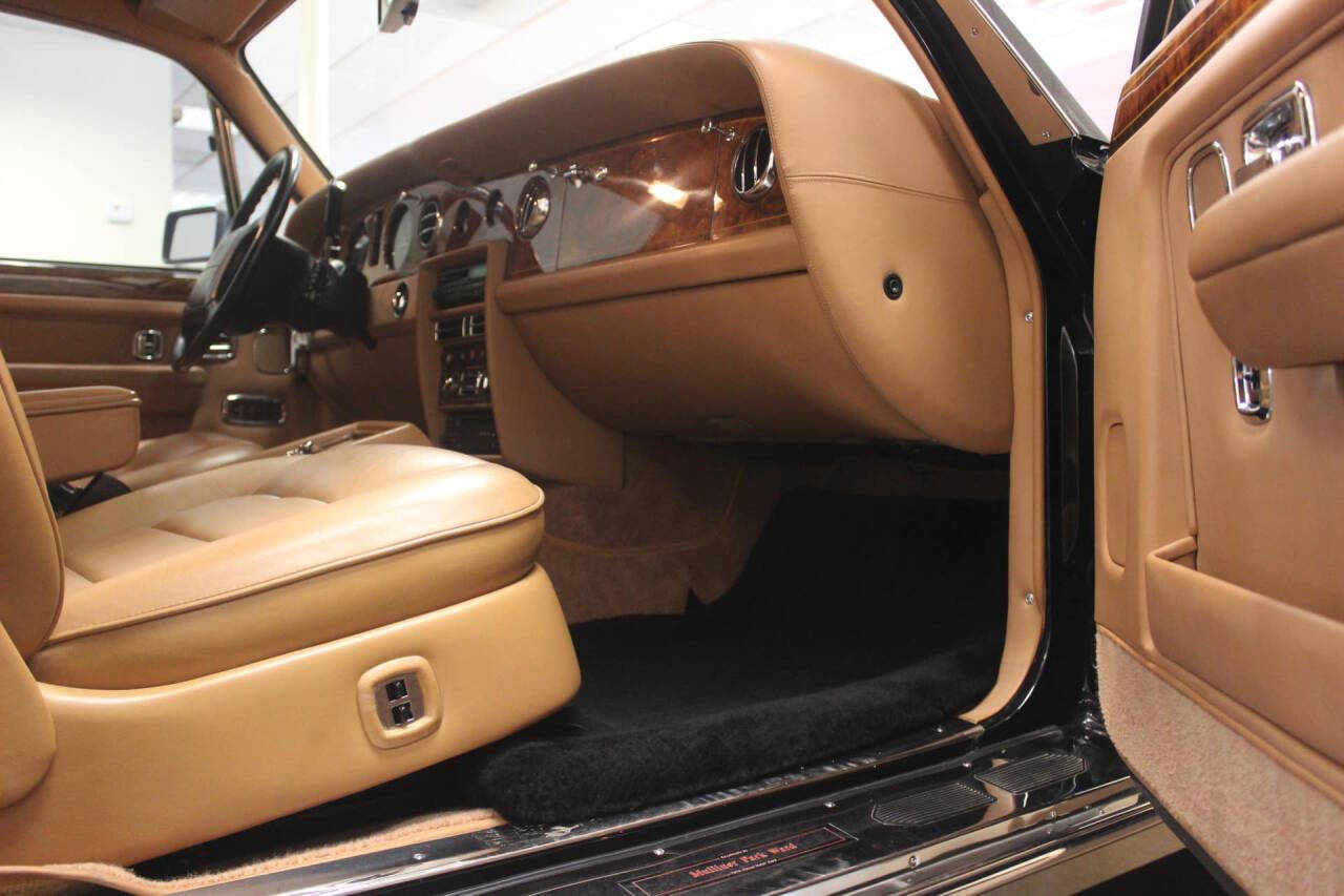 1993 Rolls-Royce Silver Spur II Touring Limousi 53