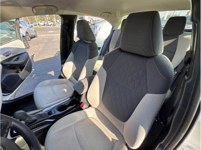 2022 Toyota Corolla Hybrid LE