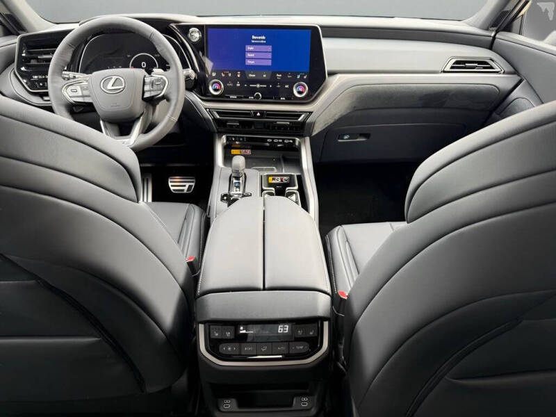 2026 Lexus TX 500h