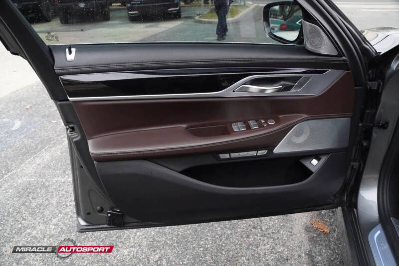 2017 BMW 7 Series ALPINA B7 xDrive