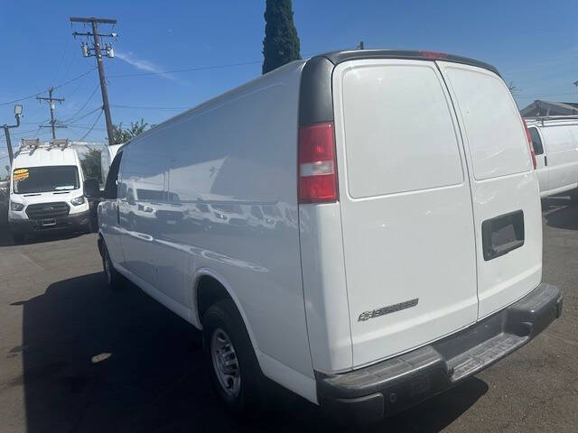 2018 Chevrolet Express 3500