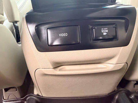 2016 Toyota Sienna