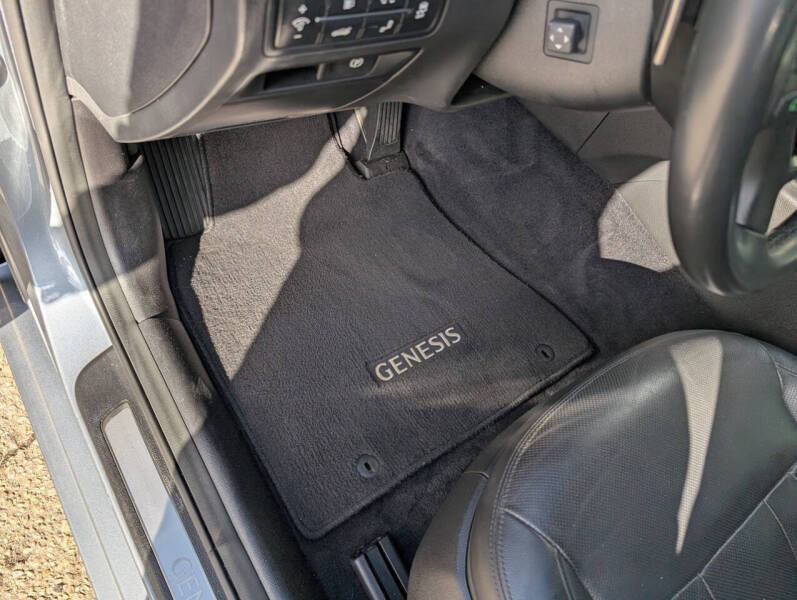 2017 Genesis G80 3.8