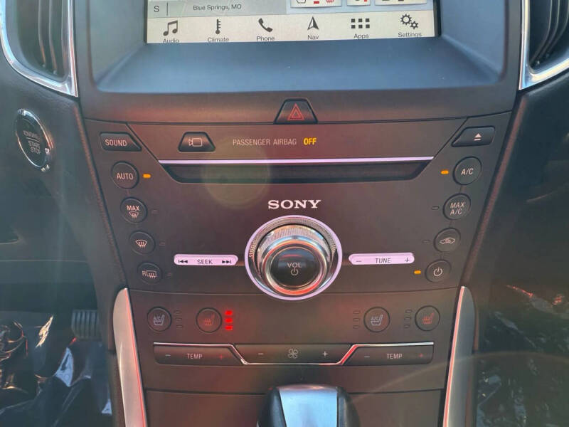 2018 Ford Edge Titanium