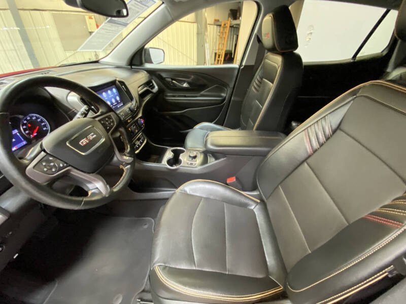 2023 GMC Terrain AT4