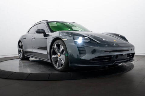 2024 Porsche Taycan GTS Sport Turismo