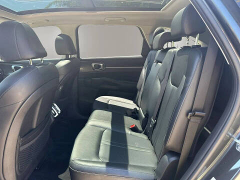 2022 Kia Sorento S