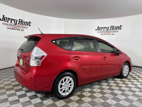 2013 Toyota Prius v Two