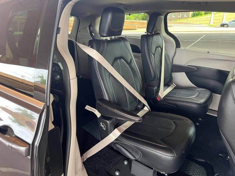 2019 Chrysler Pacifica Touring L