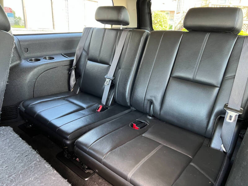 2014 Chevrolet Suburban LT
