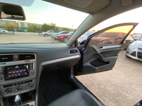 2015 Volkswagen Golf SportWagen TSI S