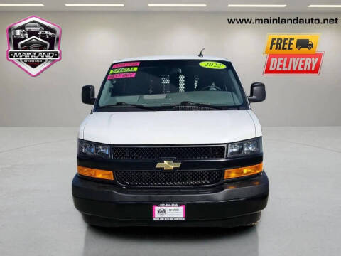 2022 Chevrolet Express 2500