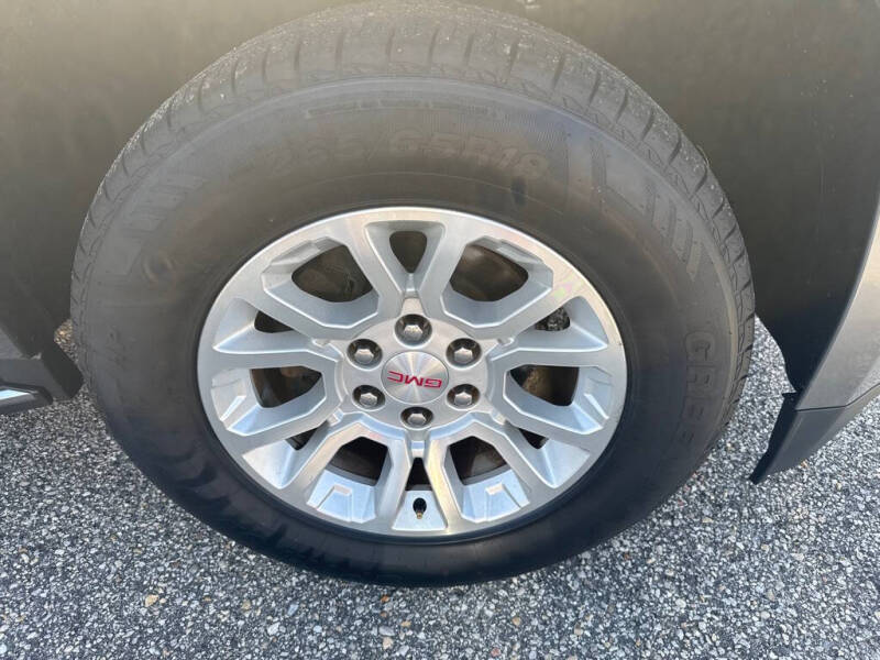 2020 GMC Yukon XL SLT