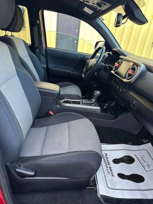 2021 Toyota Tacoma TRD Off-Road