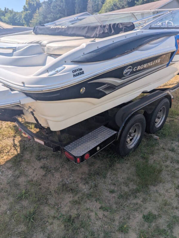2005 Crownline 206 ls