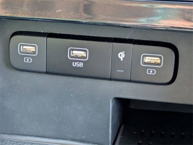 2024 Kia Carnival SX Prestige