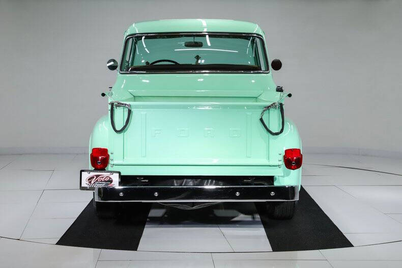 1956 Ford F-100