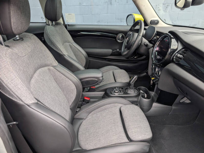 2023 MINI Hardtop 2 Door Cooper SE