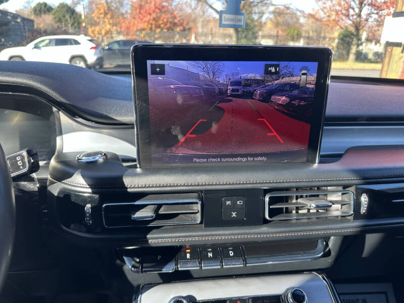 2023 Lincoln Aviator Livery