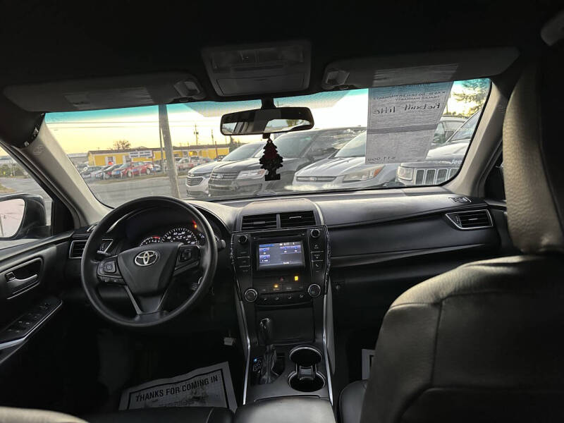 2015 Toyota Camry LE