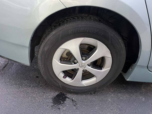 2014 Toyota Prius Five