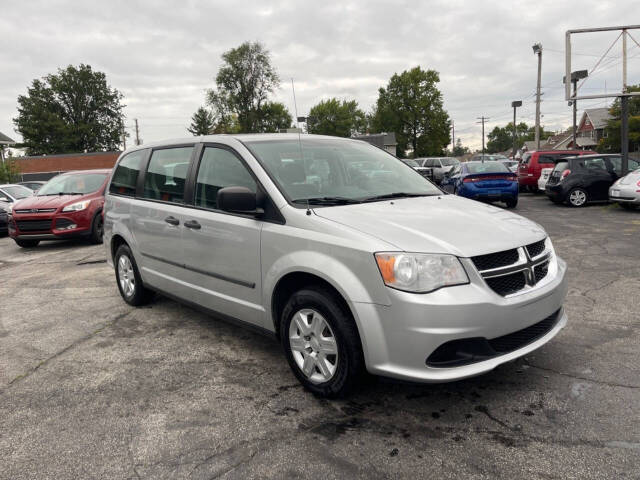 2012 Dodge Grand Caravan for sale at AVS AUTO GROUP LLC in CLEVELAND, OH