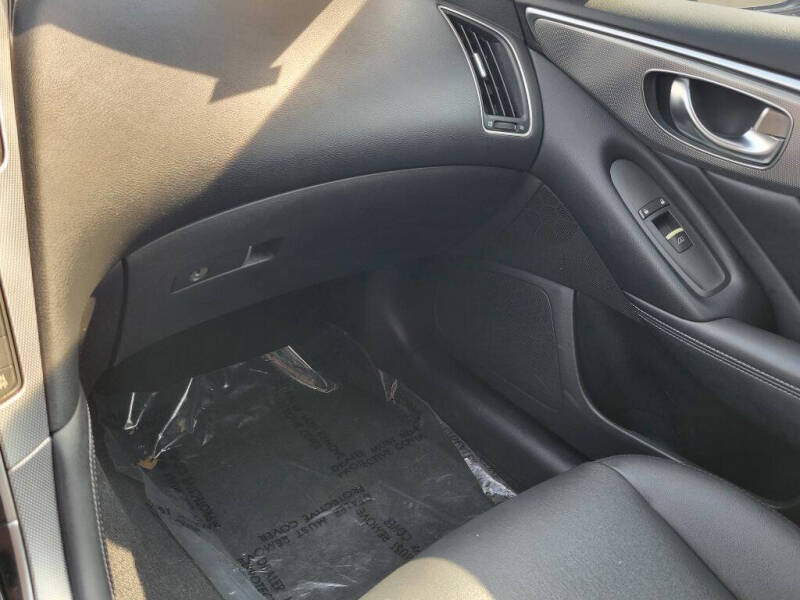2014 Infiniti Q50