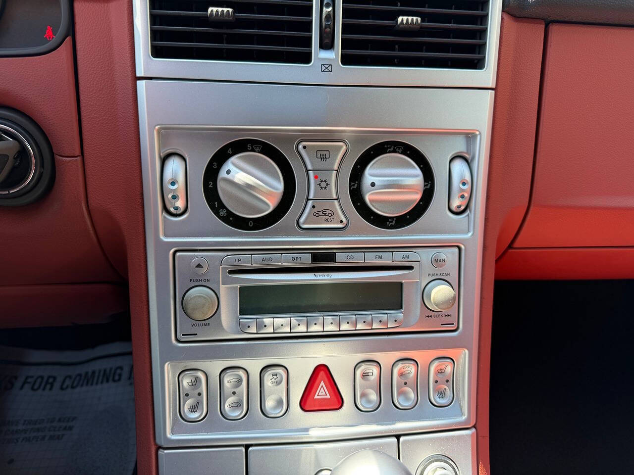 2007 Chrysler Crossfire 8