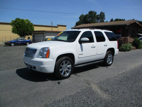 2013 GMC Yukon for sale at Manzanita Car Sales in Gridley CA