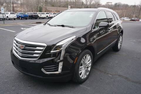 2017 Cadillac XT5 for sale at Modern Motors - Thomasville INC in Thomasville NC