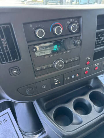 2014 Chevrolet Express 2500