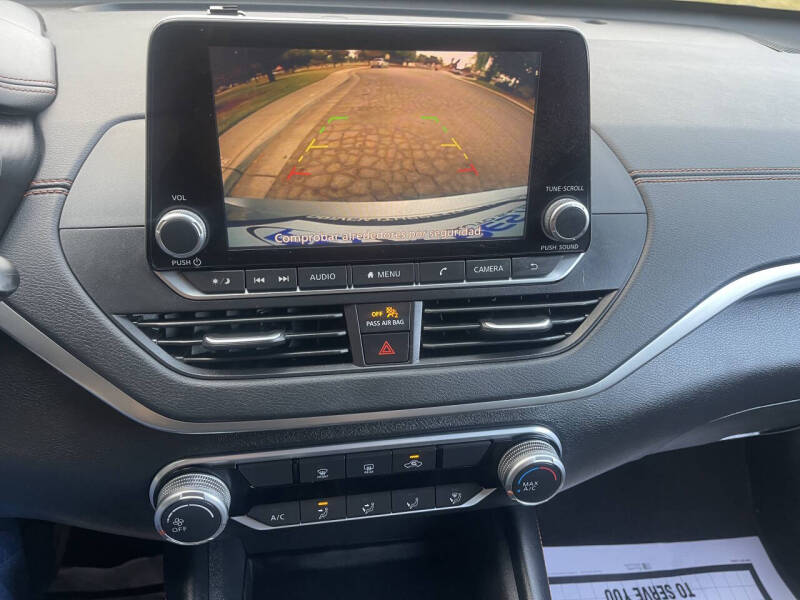 2021 Nissan Altima 2.5 SR