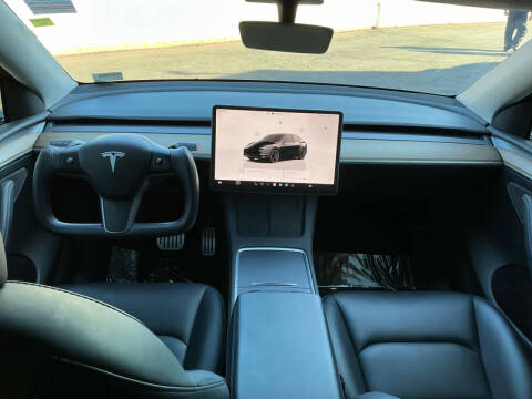 2023 Tesla Model Y Performance