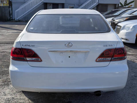 2005 Lexus ES 330
