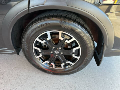 2020 Nissan Pathfinder SV