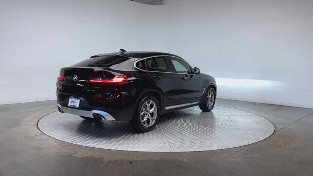 2023 BMW X4 xDrive30i