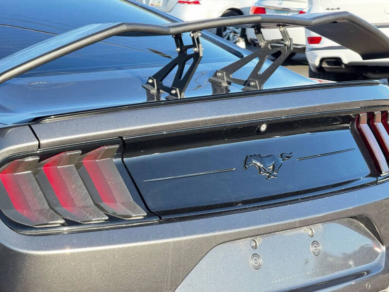 2018 Ford Mustang