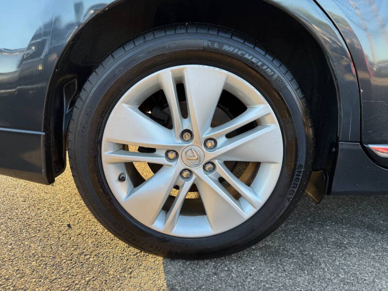 2011 Lexus HS 250h
