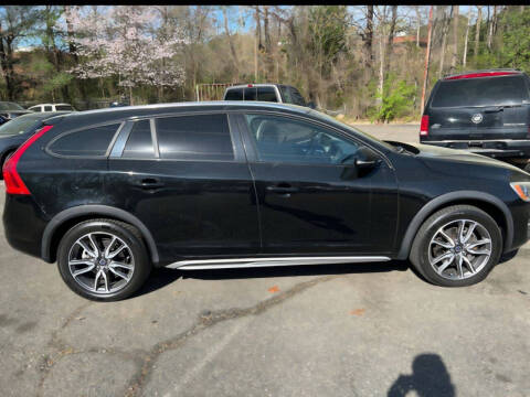 2016 Volvo V60 Cross Country T5