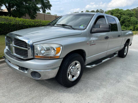 2006 Dodge Ram Pickup 3500 for sale at United Luxury Motors in Stone Mountain GA